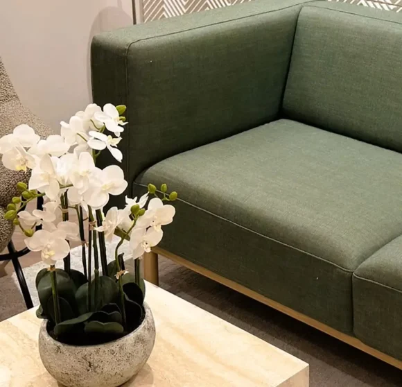 Calm private therapy room at Linda K Therapy in Canary Wharf